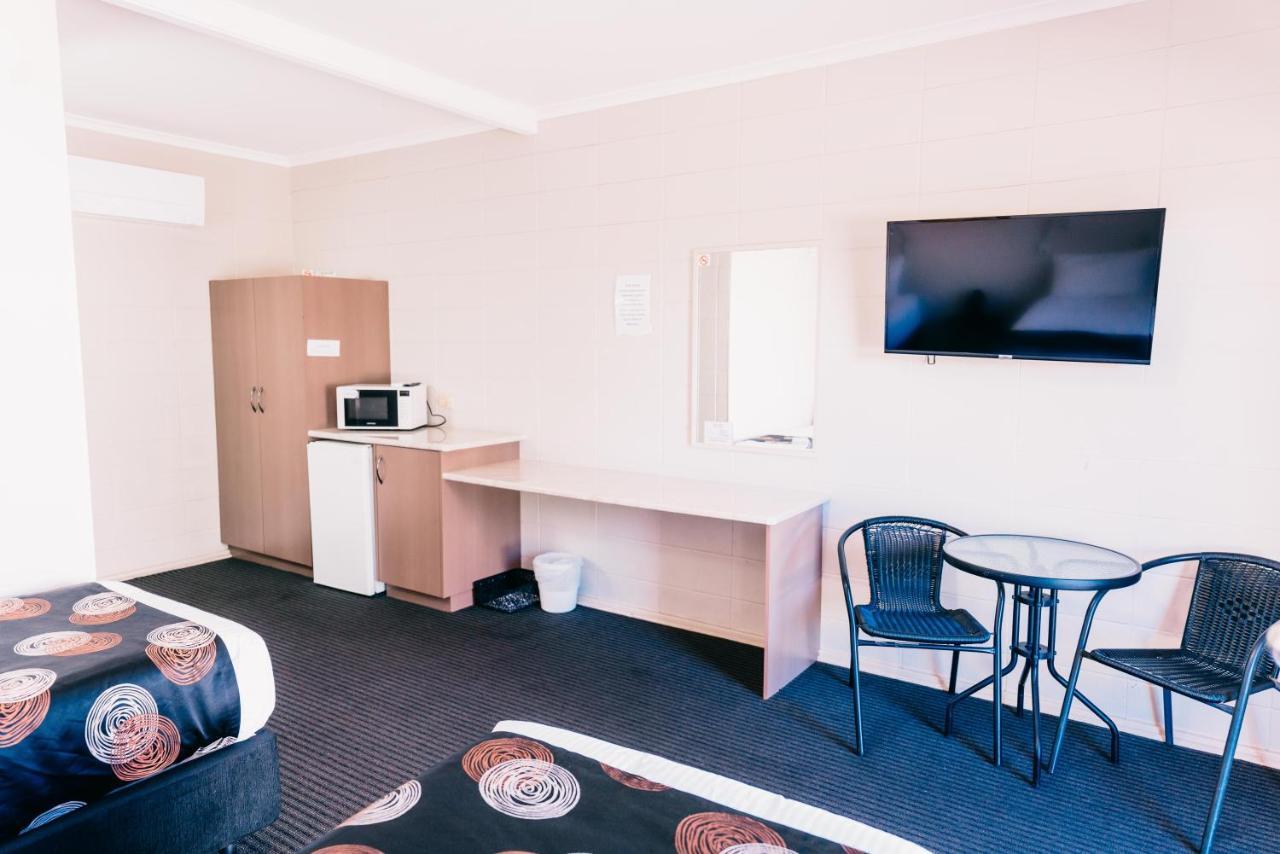 Motel Poinsettia Port Augusta Eksteriør bilde