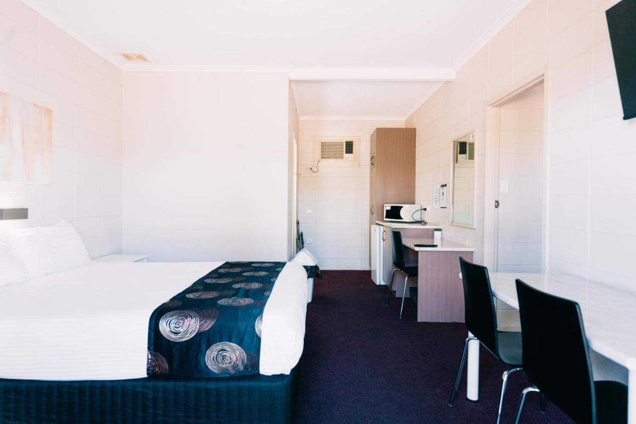 Motel Poinsettia Port Augusta Eksteriør bilde