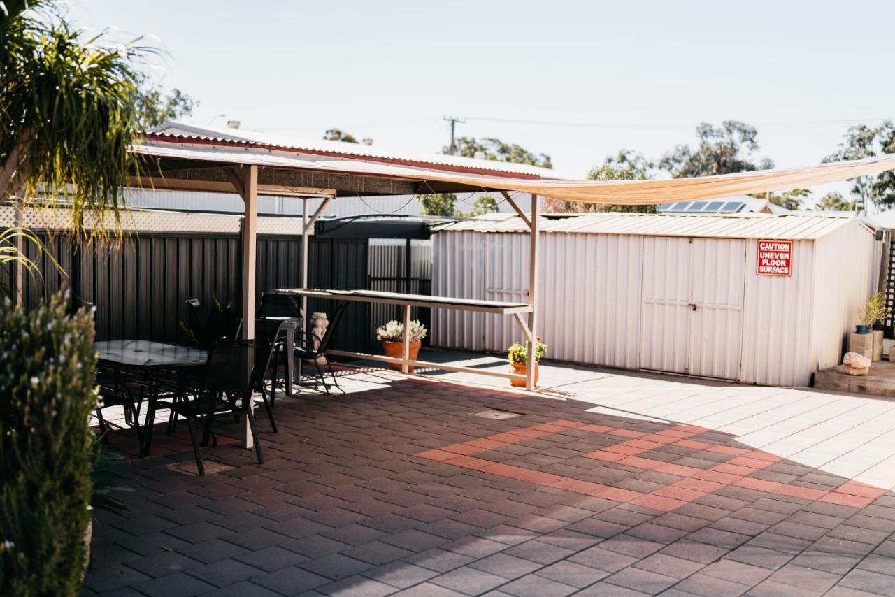 Motel Poinsettia Port Augusta Eksteriør bilde