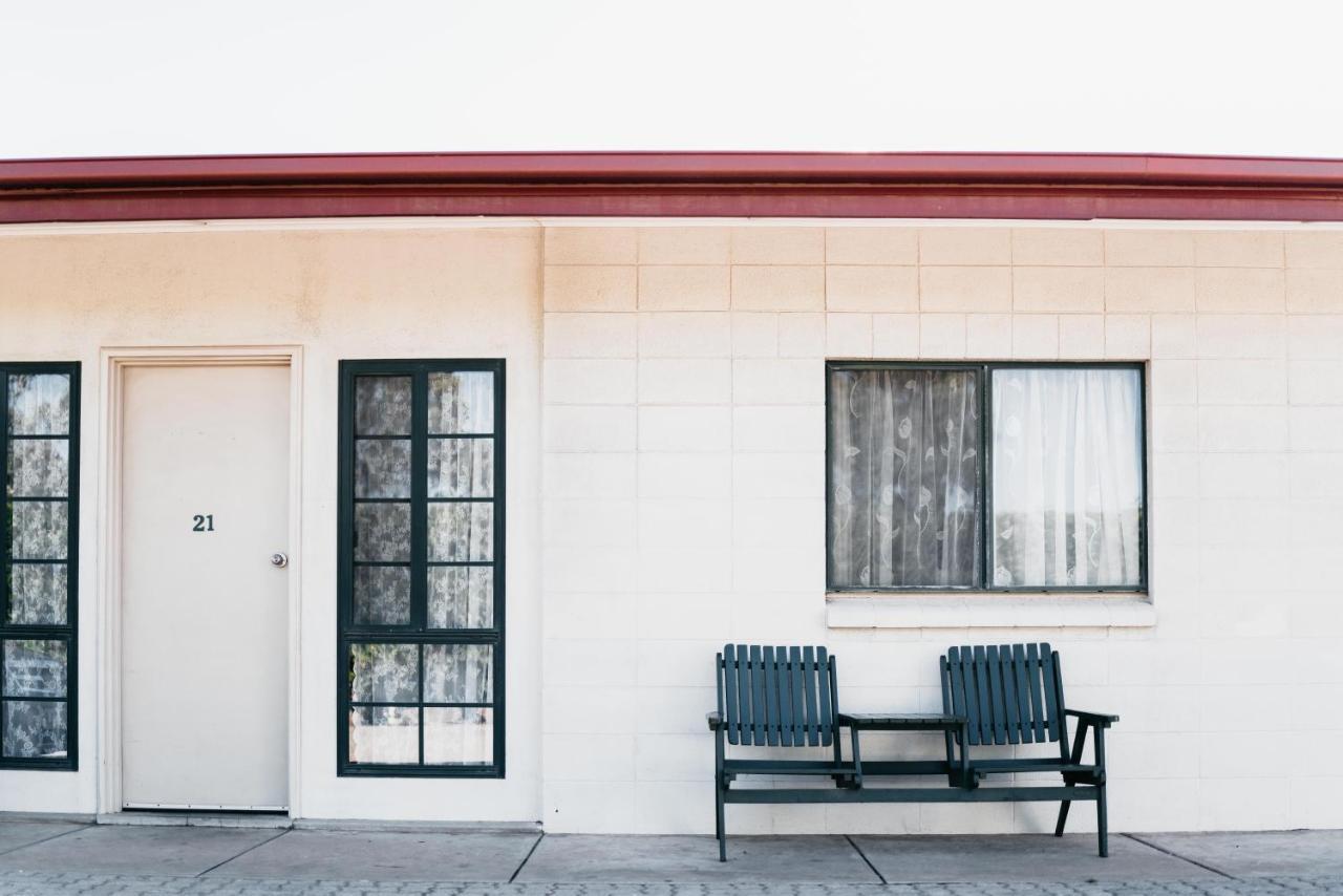 Motel Poinsettia Port Augusta Eksteriør bilde